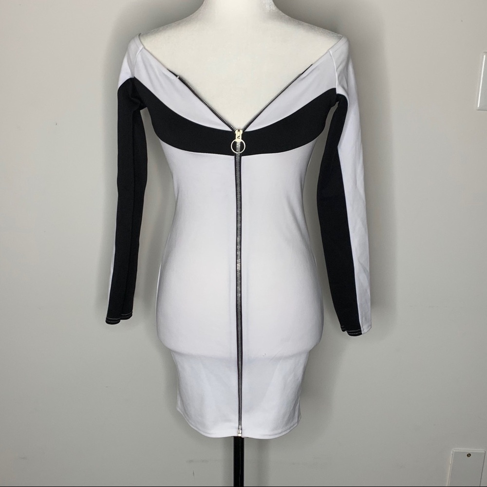 White and black dress with zipper